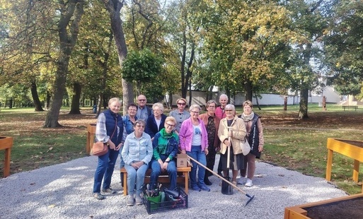 Zdjęcie do "Ogr&oacute;d leczy" i działa!