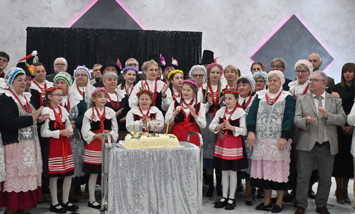 Zdjęcie do 70 lat kultury i tradycji. Jubileusz zespołu Pałuki