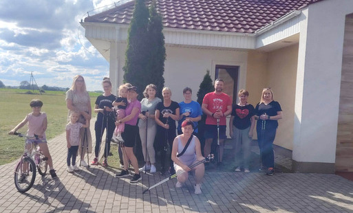 Zdjęcie do Marsz nordic walking w Turzynie za nami, zapraszamy na kolejny! 