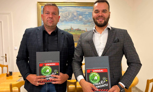 Zdjęcie do Nowoczesne i funkcjonalne szatnie dla uczni&oacute;w i sportowc&oacute;w!